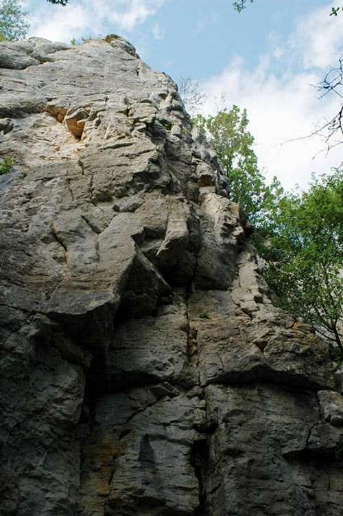 Saffres cliff