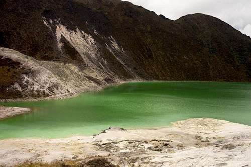 The shore of Laguna Verde with fumerolas on the left