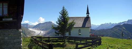 Chalets and chapel in Belalp