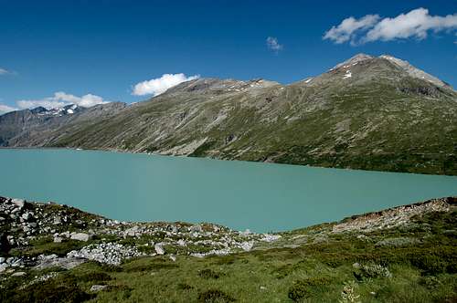 Mattmark lake