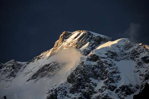 ultar peak 7338ma, hunza valley pakistan