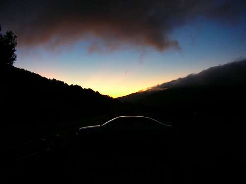 Dawn at Cotos trailhead
