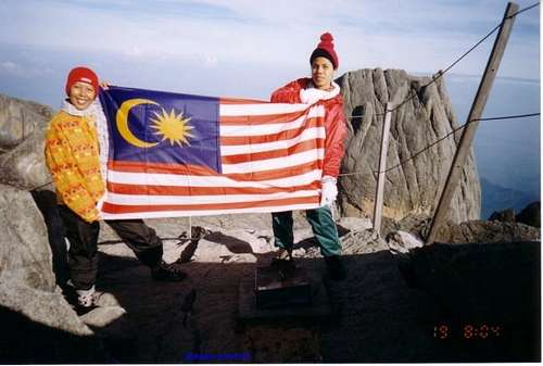 Malaysia flag at the summit...