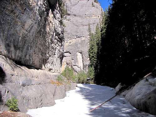 Grotto Canyon