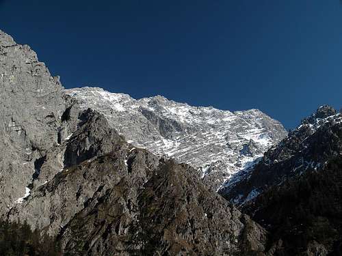 Watzmann (2713m) west wall from the Wimbach valley