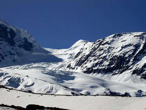 il ghiacciaio del Laveciau