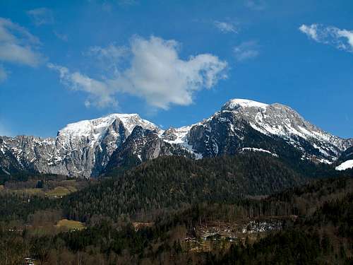 Hoher Göll (2524m) and Hohes Brett (2338m) seen from Schönau