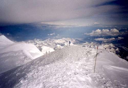 Storm on the summit, 14 june 04