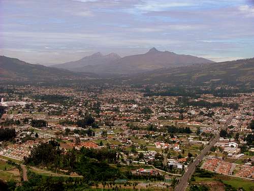 Valle de Los Chillos from Ilaló.