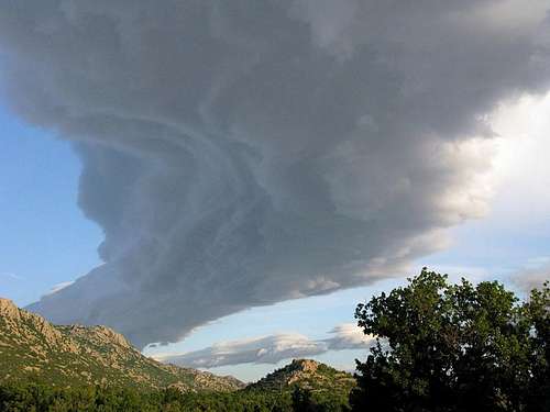 Interesting cloud formation