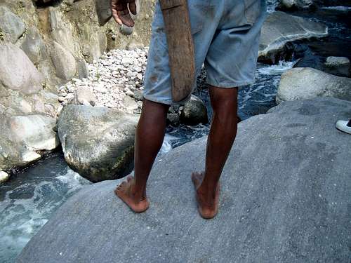 Pinatubo: Indigenous fashion and footwear