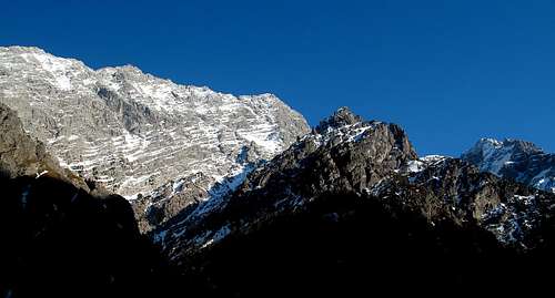The Watzmann west wall and two minor summits of the Wimbach valley
