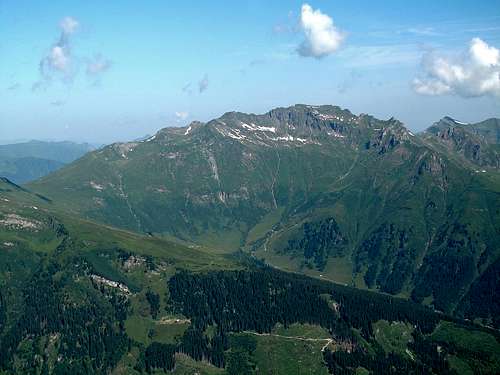 The Türchlwand (2577m), seen from the Zittrauer Tisch