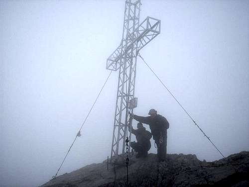 At the summit cross of Hoher Dachstein (2995m)