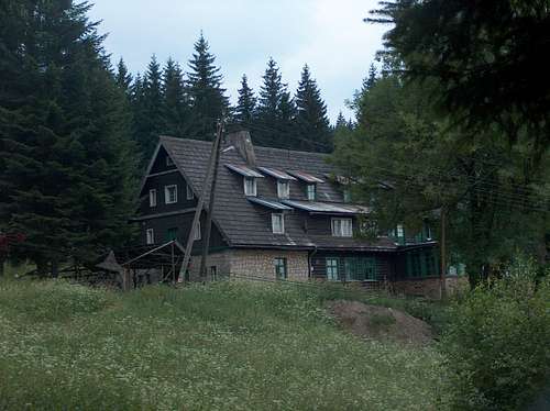 The hut Schronisko Pod Muflonem