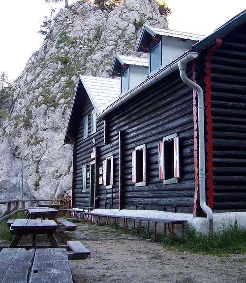 The tourist hut 