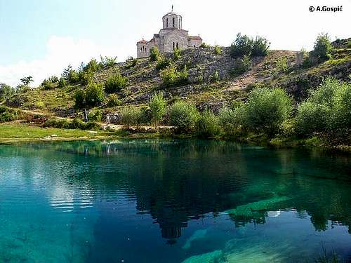 Source of Cetina river is...