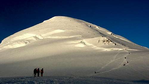 Mont Blanc summit ...