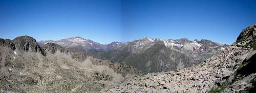 Pico de Alba panorama