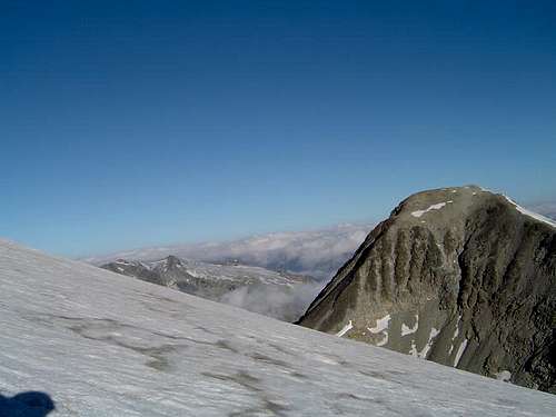 View at Piz Tschierva (3546m)...