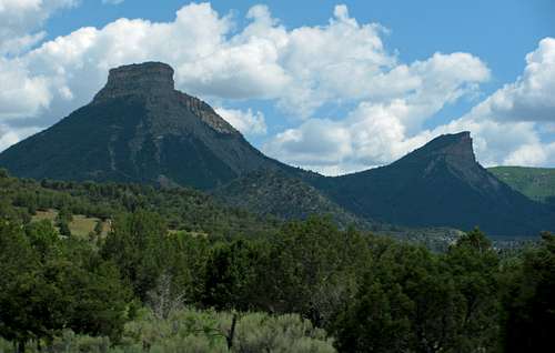 Peaks near Mesa Verde entrance
