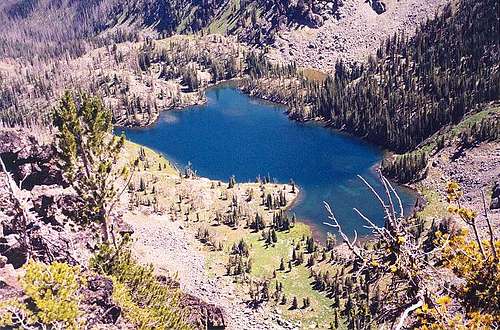 Dog Lake (7,900 ft) at the...