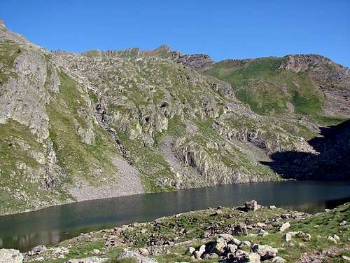 Ibon (lake) de Gorgutes and Sacroux