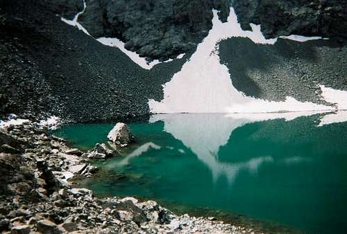 Alpine lake below Blanca...
