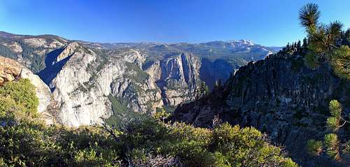 Yosemite Valley from Taft Point