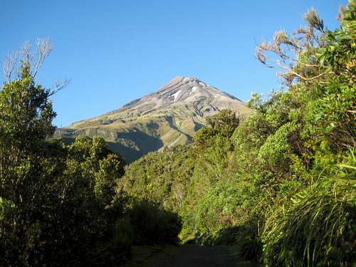 Mt Egmont/Taranaki North Aspect