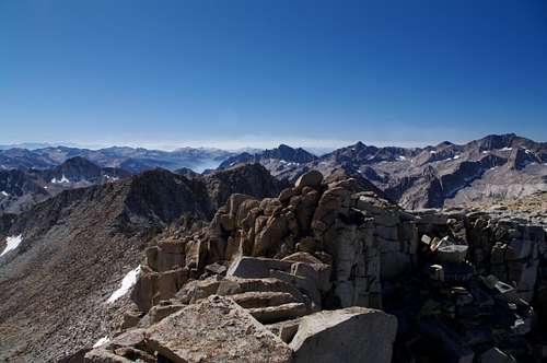 summit view towards kings canyon