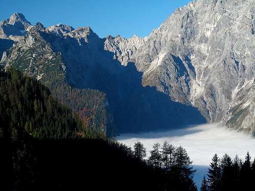 The upper end of the Königssee valley acting as a fog 