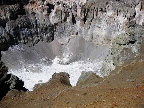 Looking into Parinacota