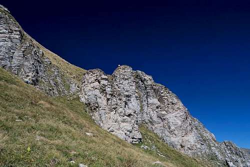Rocks on first half of Supla Stena ascent