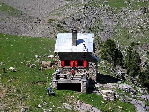 Armeña hut