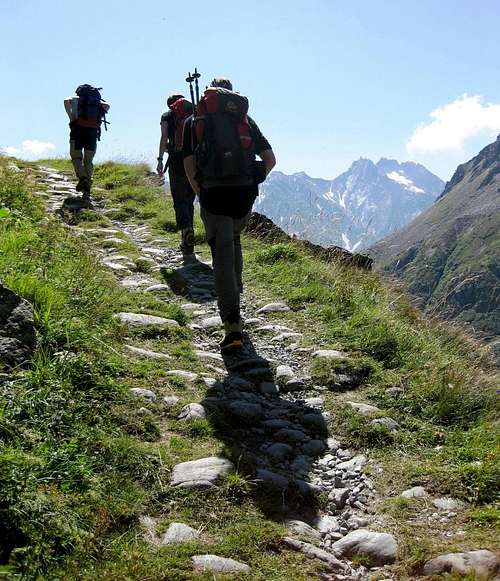 Hiking up the Marotz valley