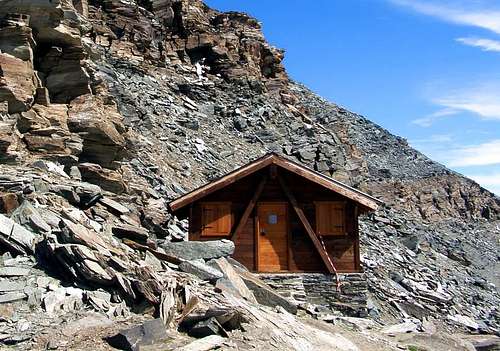 Alpine BIVOUACS in the Aosta Valley 