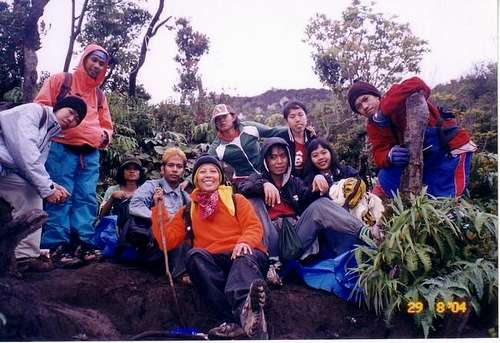 with Padang climbers at cadas