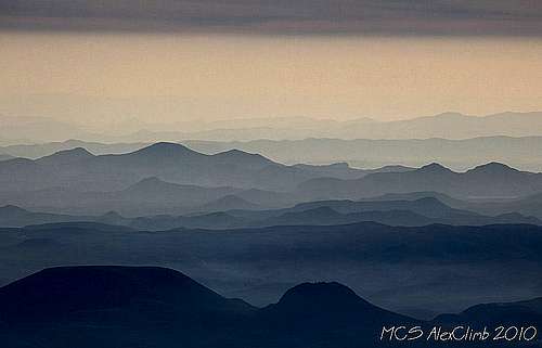 Atlas Mountains descend to Sakhara desert
