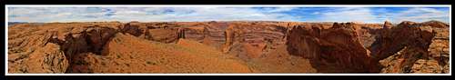 Looking into Coyote Gulch