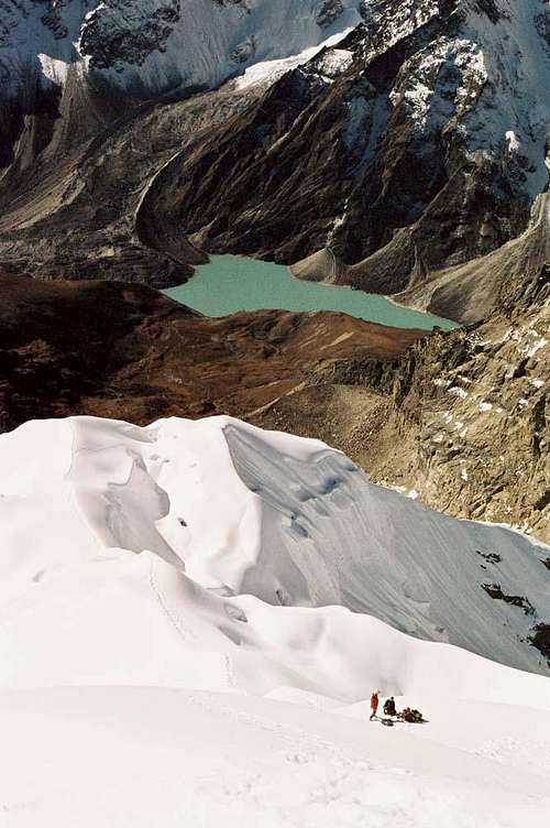 The summit ridge of Lobuche East