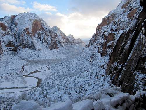 Zion NP Holiday Snowstorm