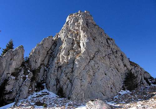 Rocks on the way to Predeal from Piatra Mare peak