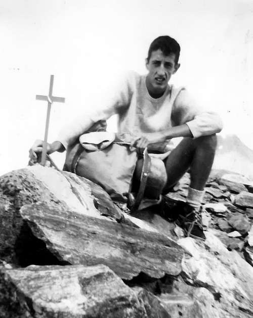 GARIN PEAK upon Northern Summit (3481m) on 1965