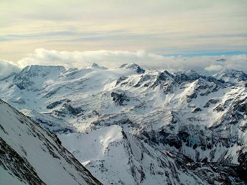 Another shot of the Granatspitzgruppe range from below the Kitzsteinhorn's summit