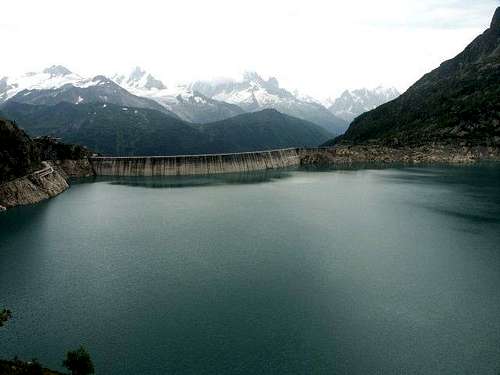Emosson dam (august 2004)
