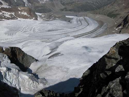 The Pers and Morteratsch glaciers from Cresta d'Arlas