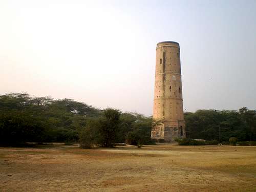 Hiran Minar, Pakistan