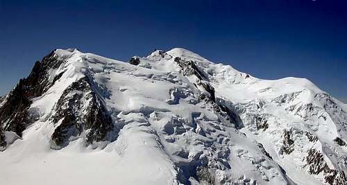 da sinistra: il Mont Blanc du...