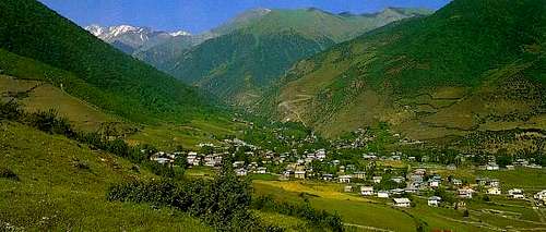 Kelardasht Valley near Alam...